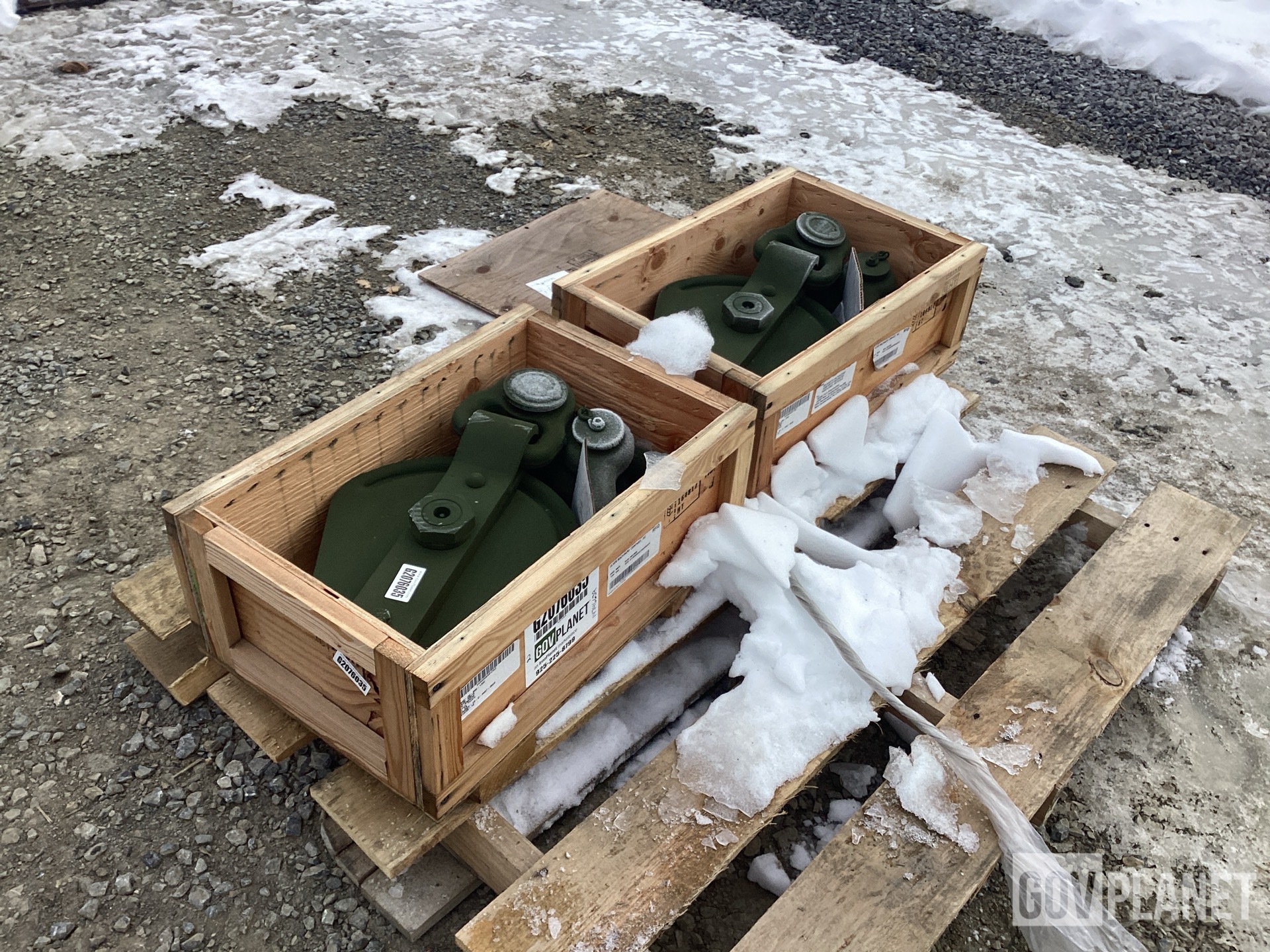 (2) Ulven Machinery 8383238 Tackle Blocks