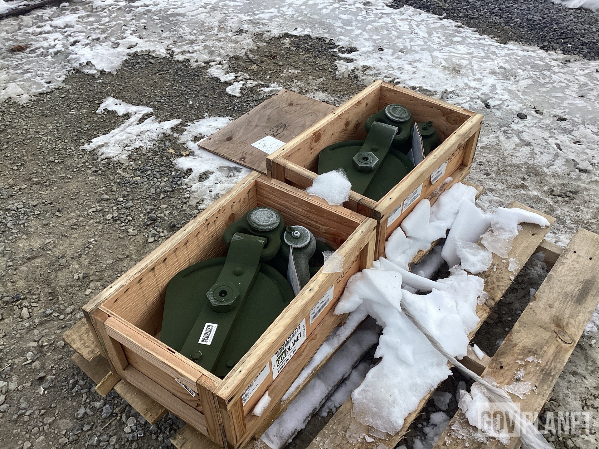 (2) Ulven Machinery 8383238 Tackle Blocks
