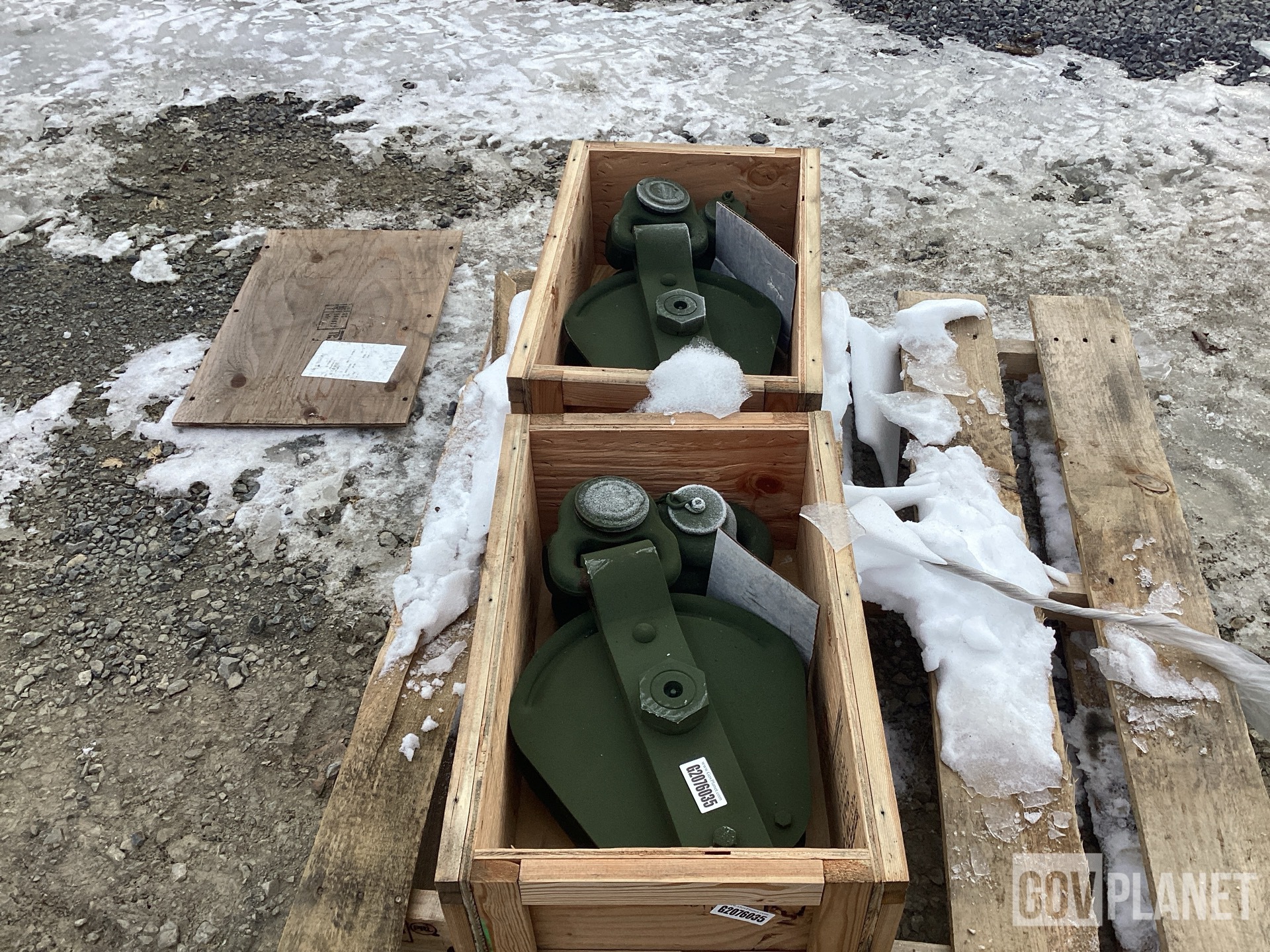 (2) Ulven Machinery 8383238 Tackle Blocks