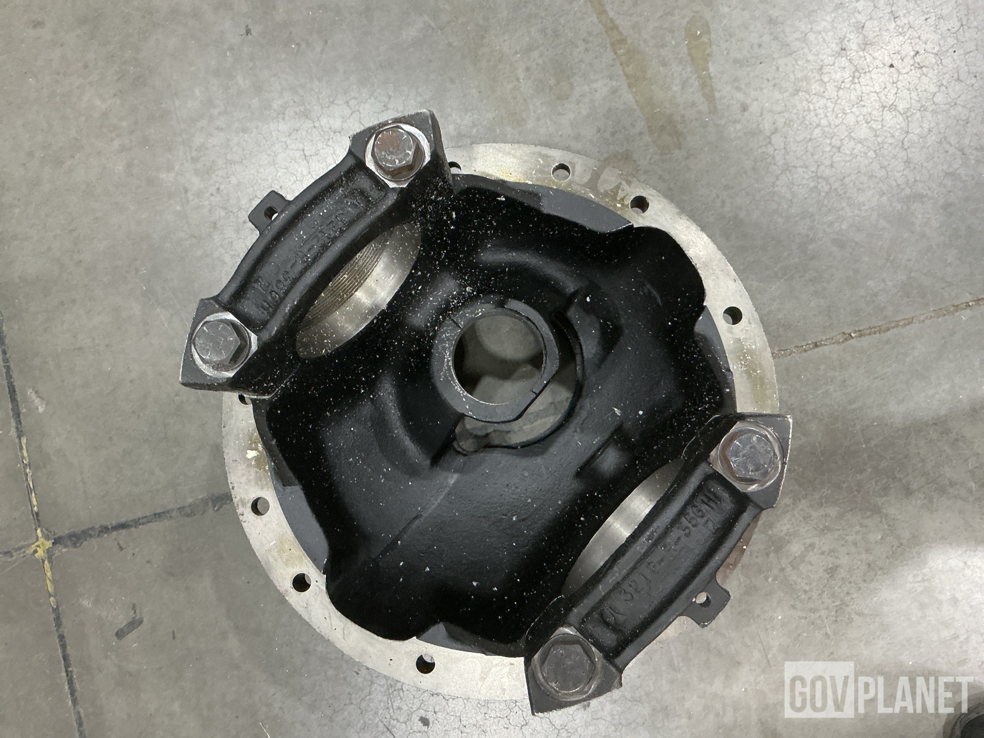 (2) A2 3200E1617 Carrier & Cap Assemblies
