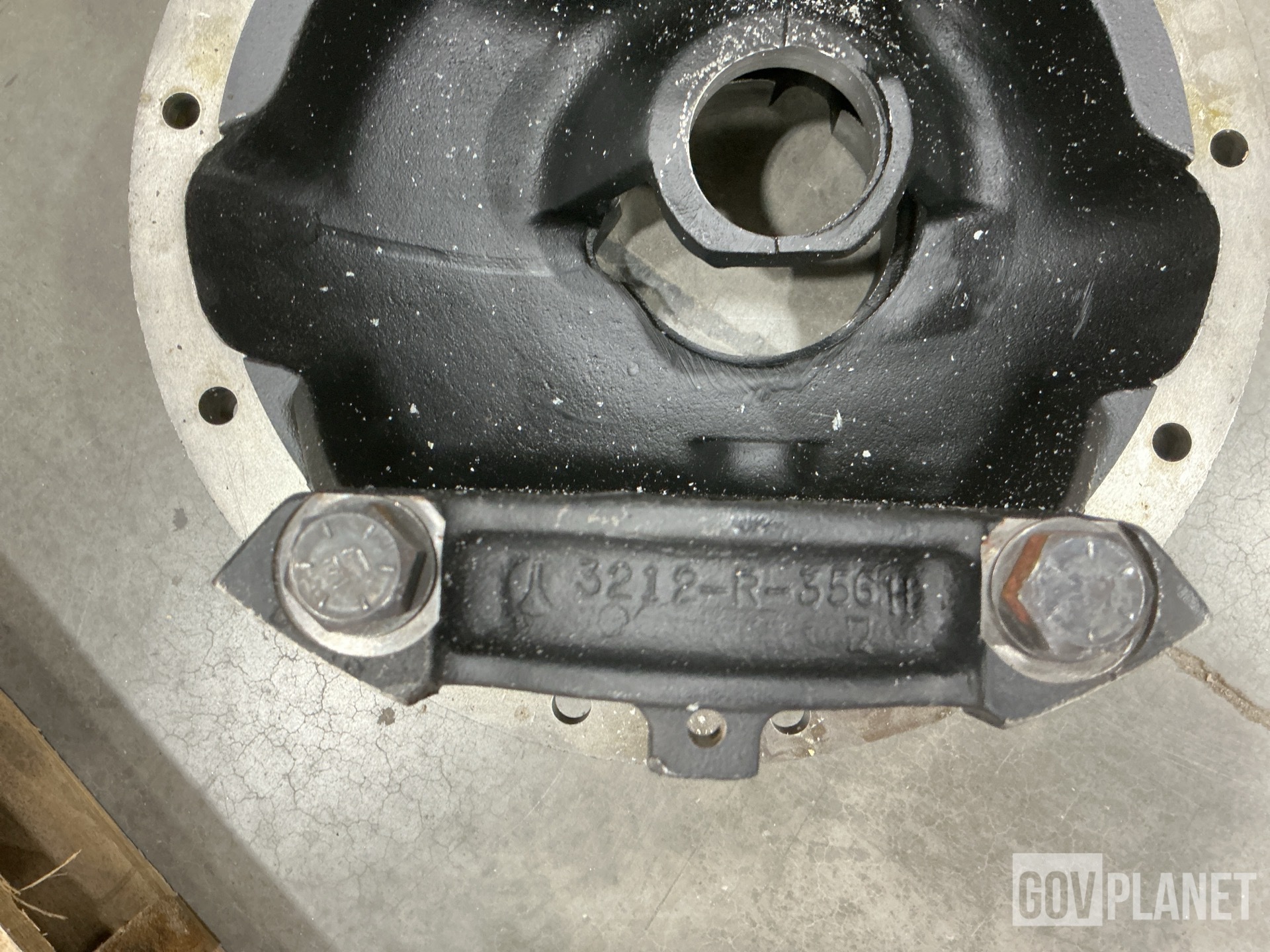 (2) A2 3200E1617 Carrier & Cap Assemblies