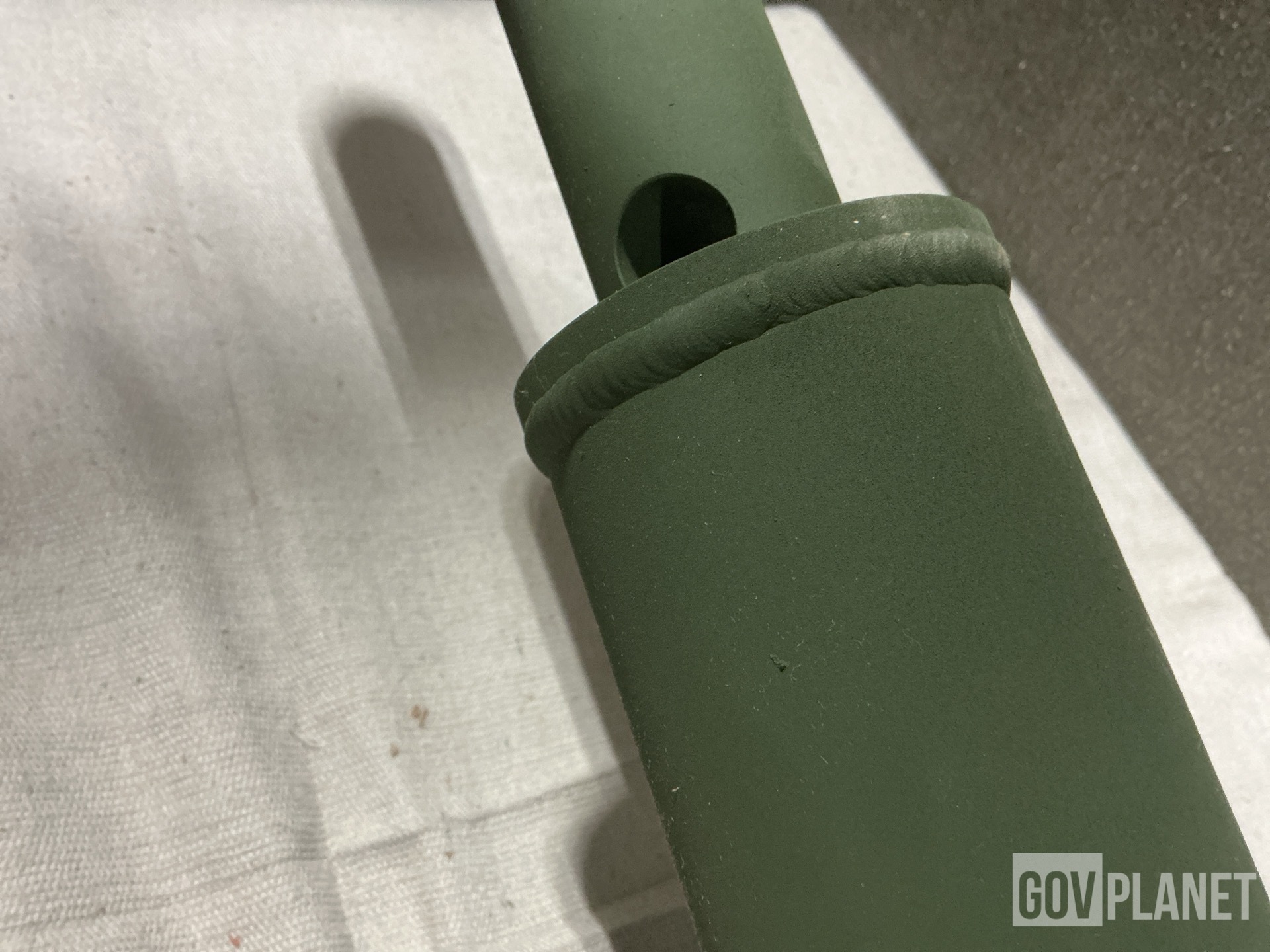 (3) Coordinated Defense Supply Systems 8747213 Retractable Supports