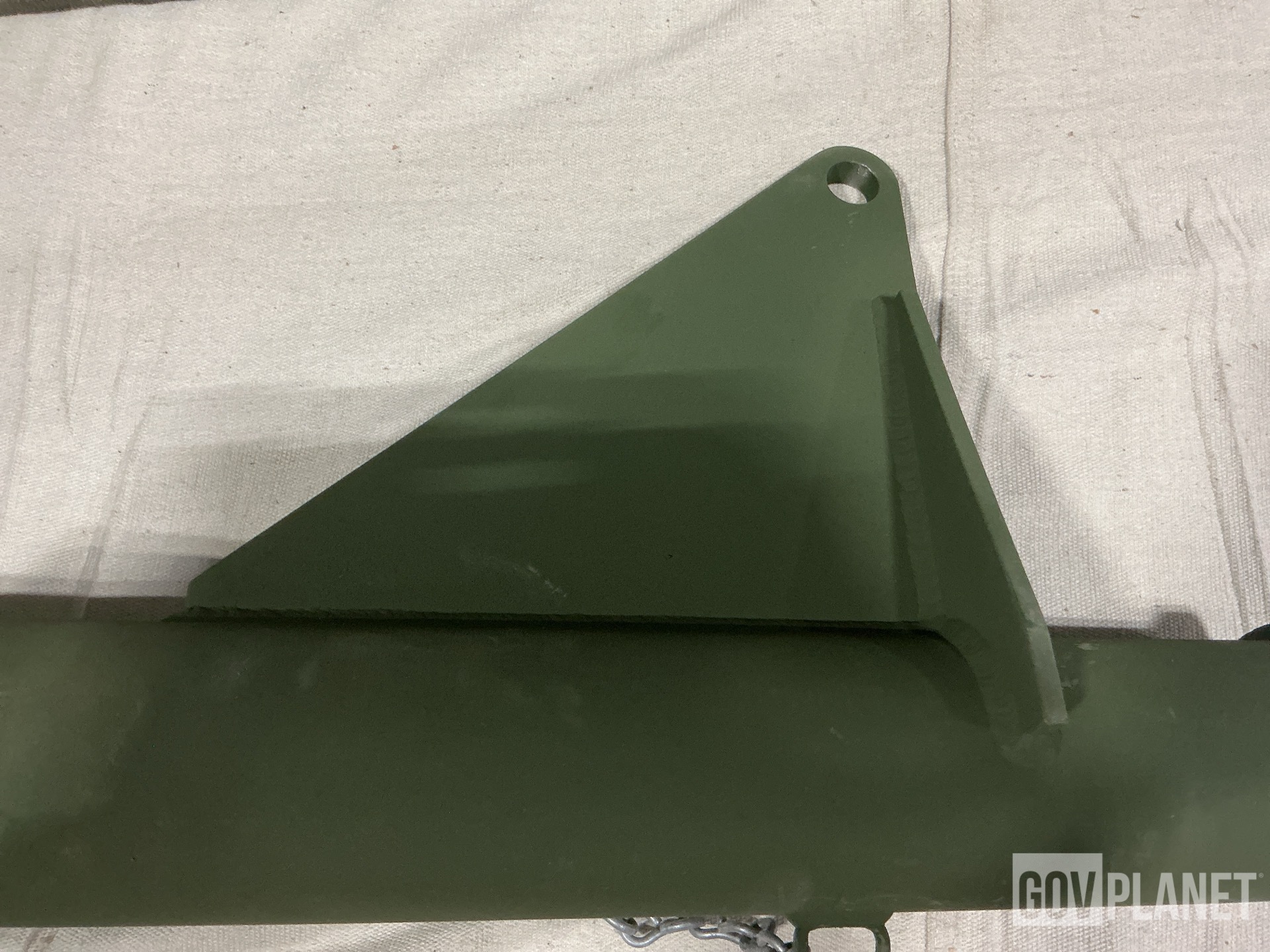 (3) Coordinated Defense Supply Systems 8747213 Retractable Supports