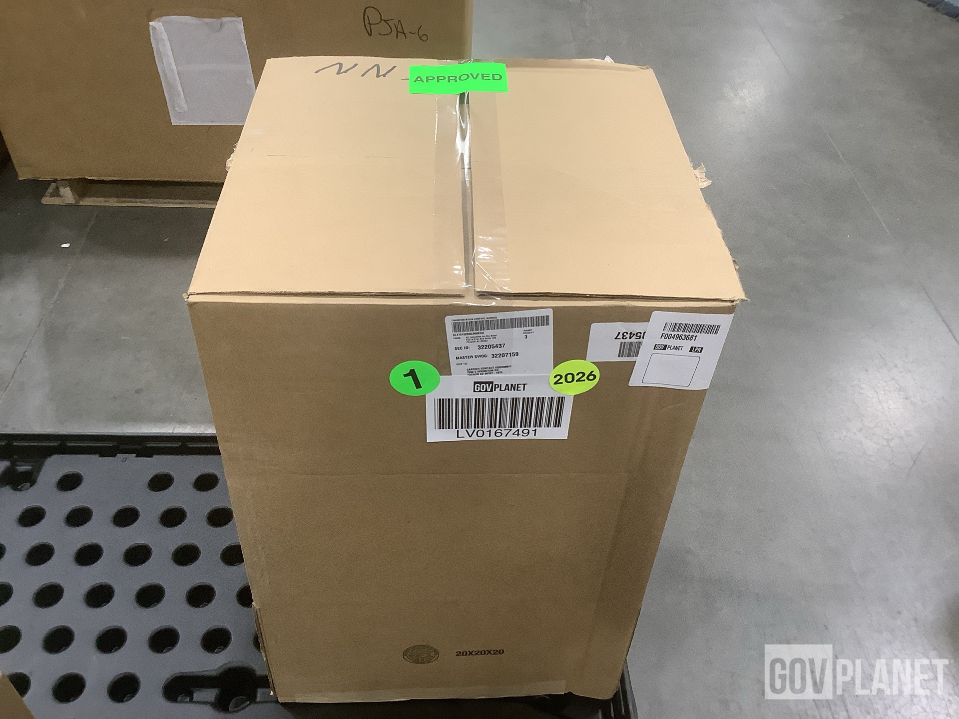 (12) HDT 107279 Straight Spacers