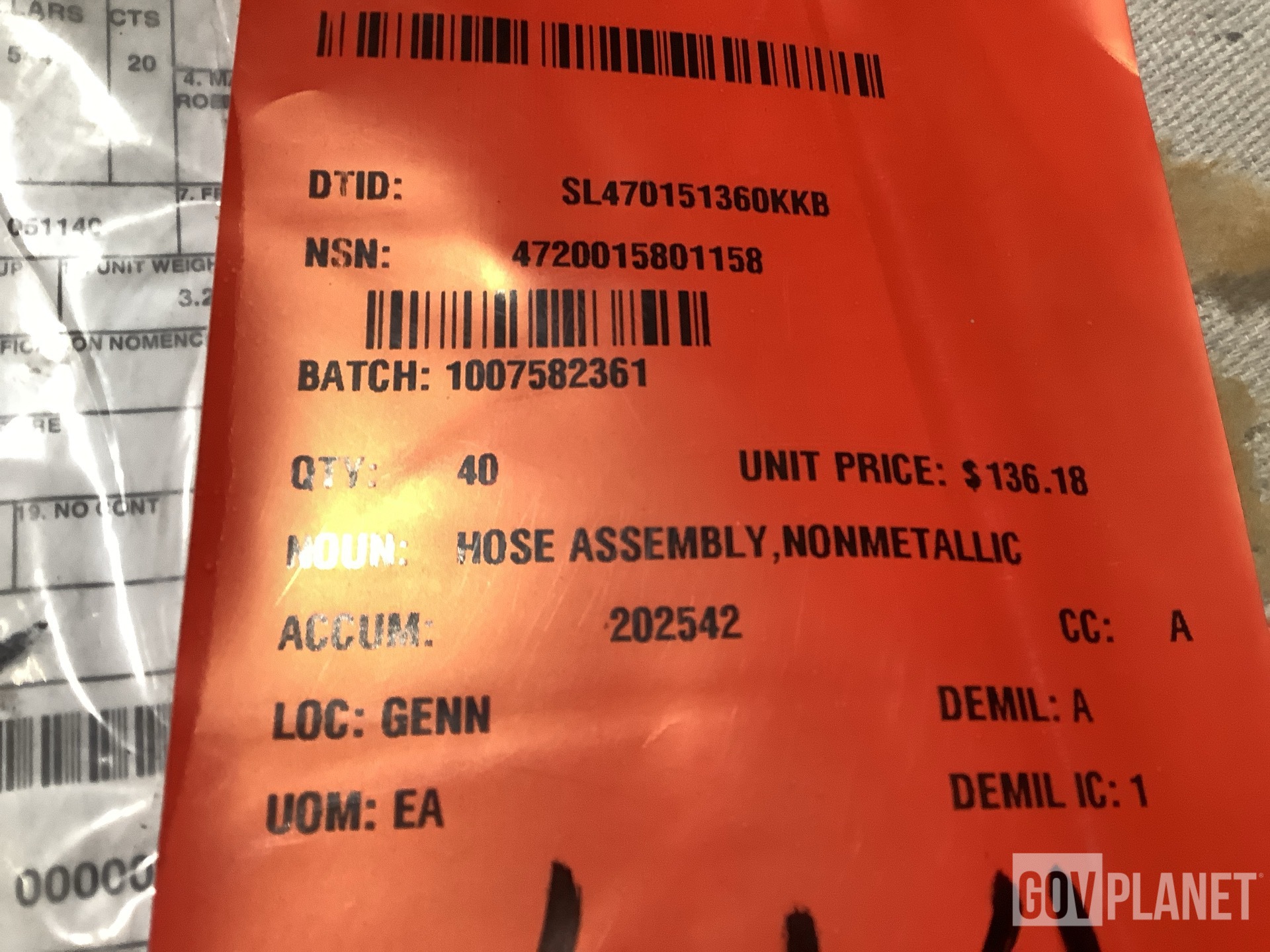 (40) Oshkosh Defense 3820490 Hose Assemblies