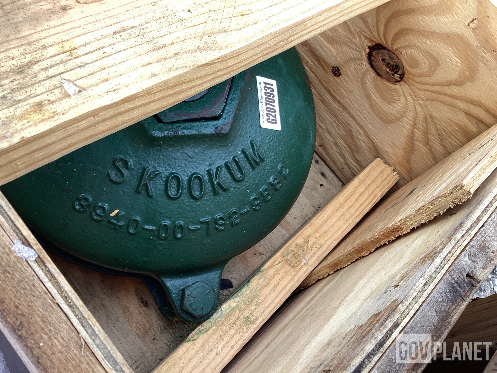 (3) Assorted Skookum Tackle Blocks
