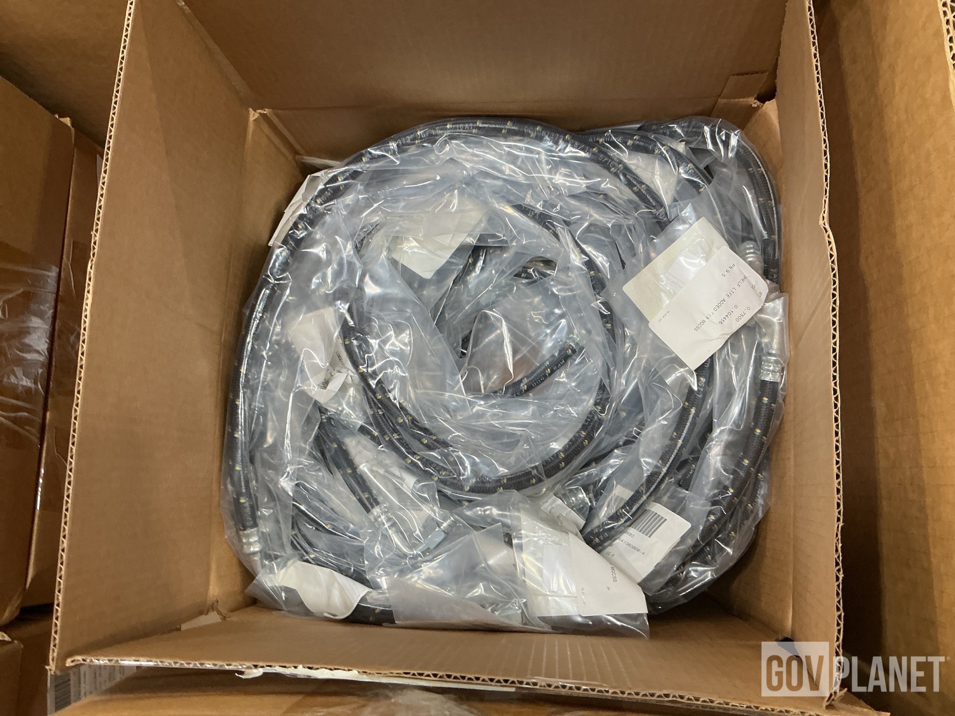 (280) Parker-Hannifin P2930641060606-49.5 Hose Assemblies