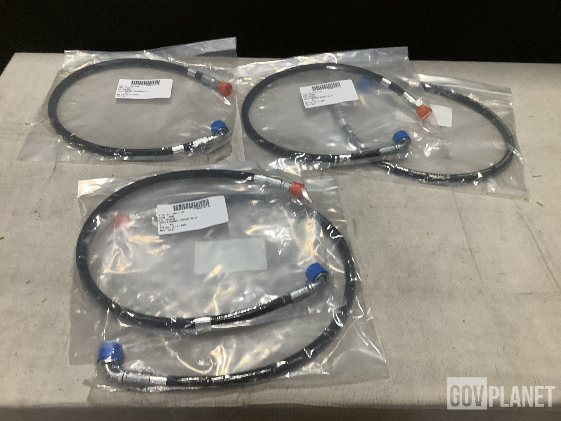 (58) Oshkosh 3354566 Non-Metallic Hose Assemblies