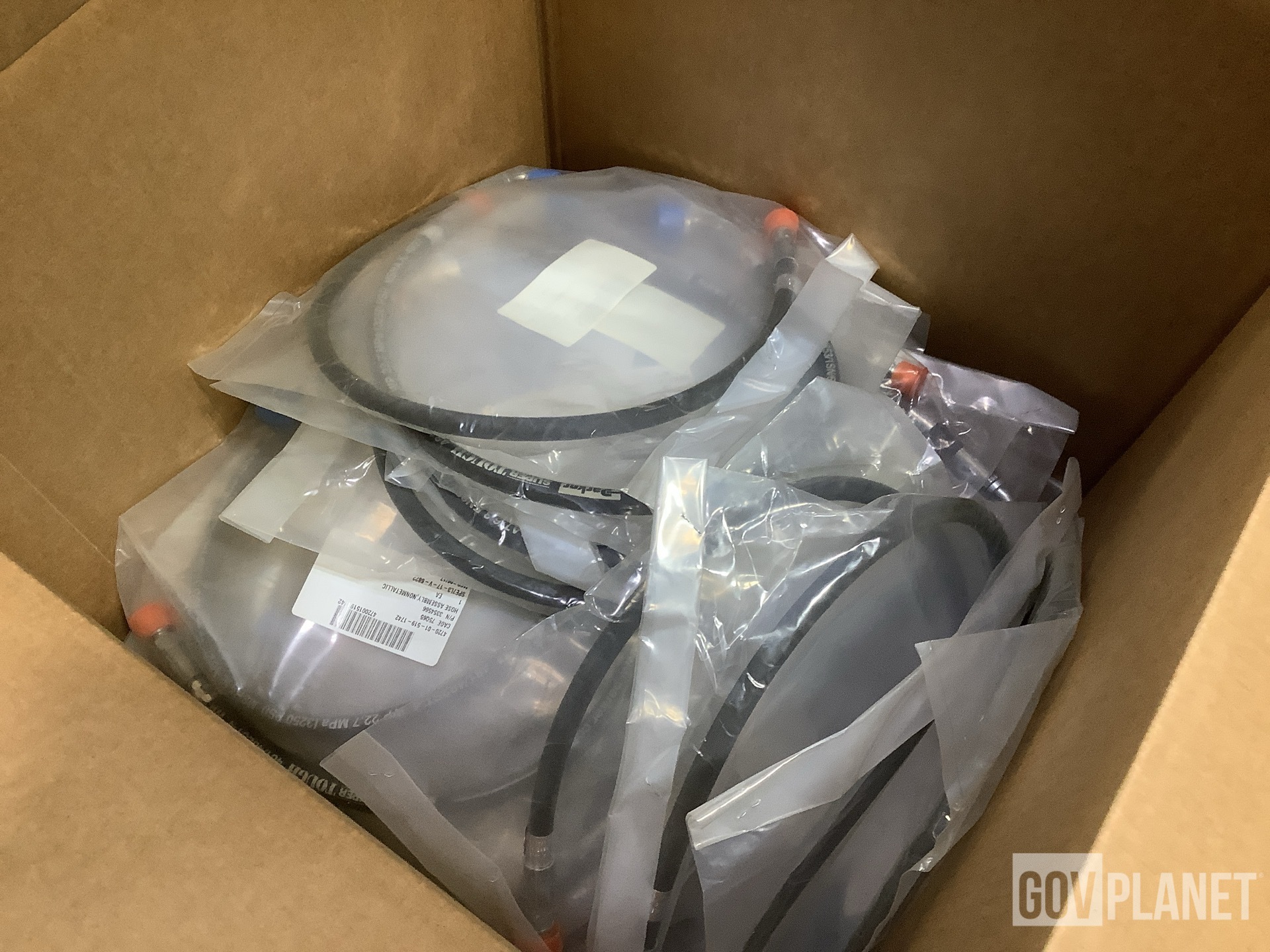 (58) Oshkosh 3354566 Non-Metallic Hose Assemblies