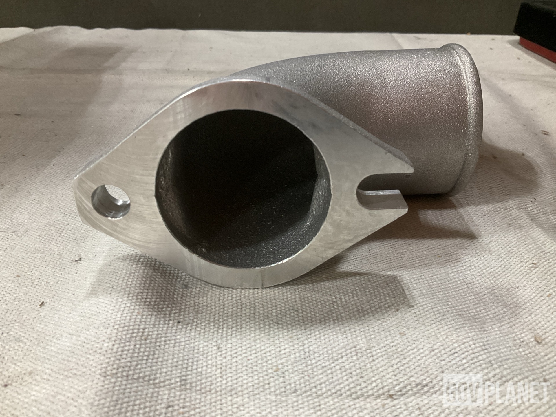 (20) 10943088 Flange to Hose Elbows