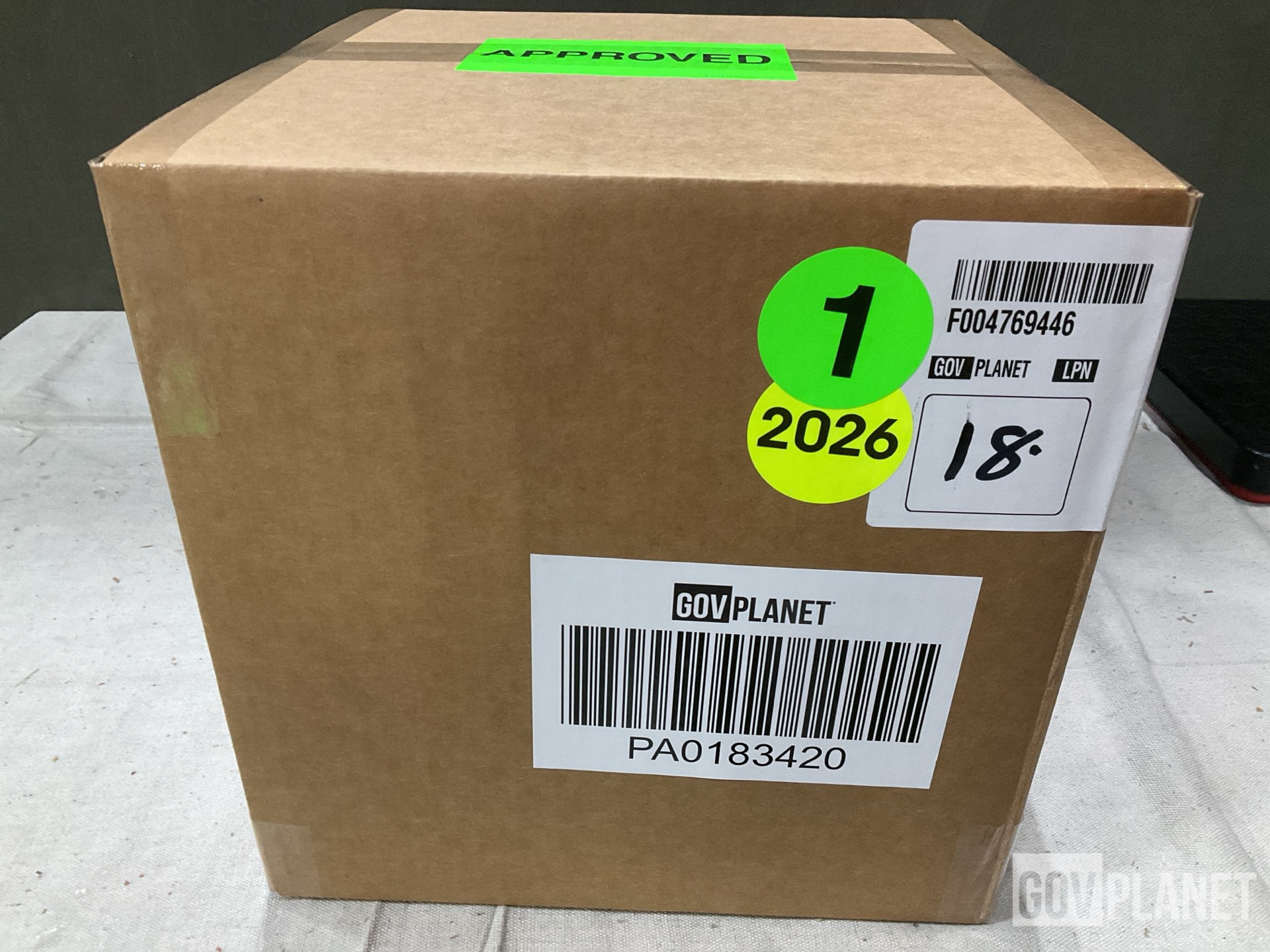 (20) 10943088 Flange to Hose Elbows