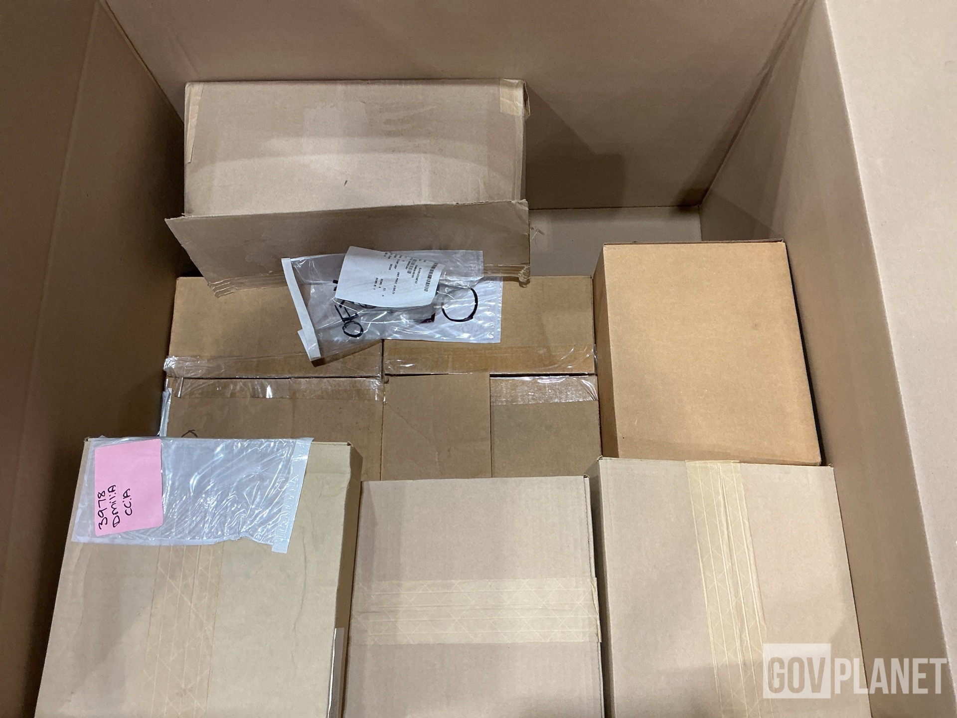 (42) Plate Spacers, (21) Loop Clamps & (15) Mounting Bases