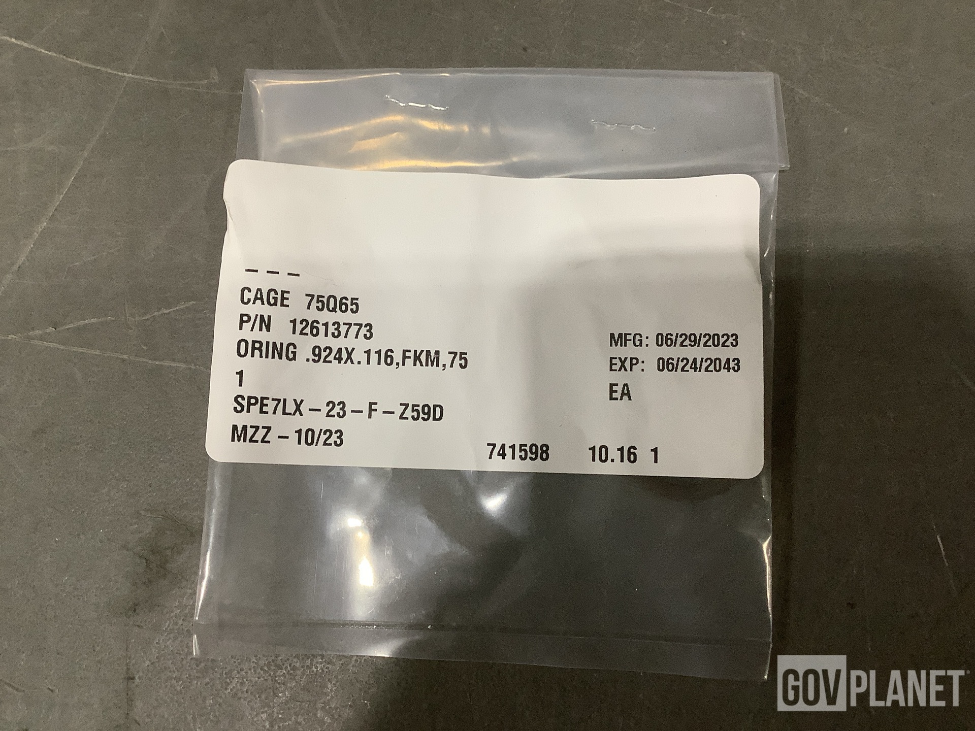 (3) Maintenance Kits, (1) Directional Control Linear Valve & Assorted Items