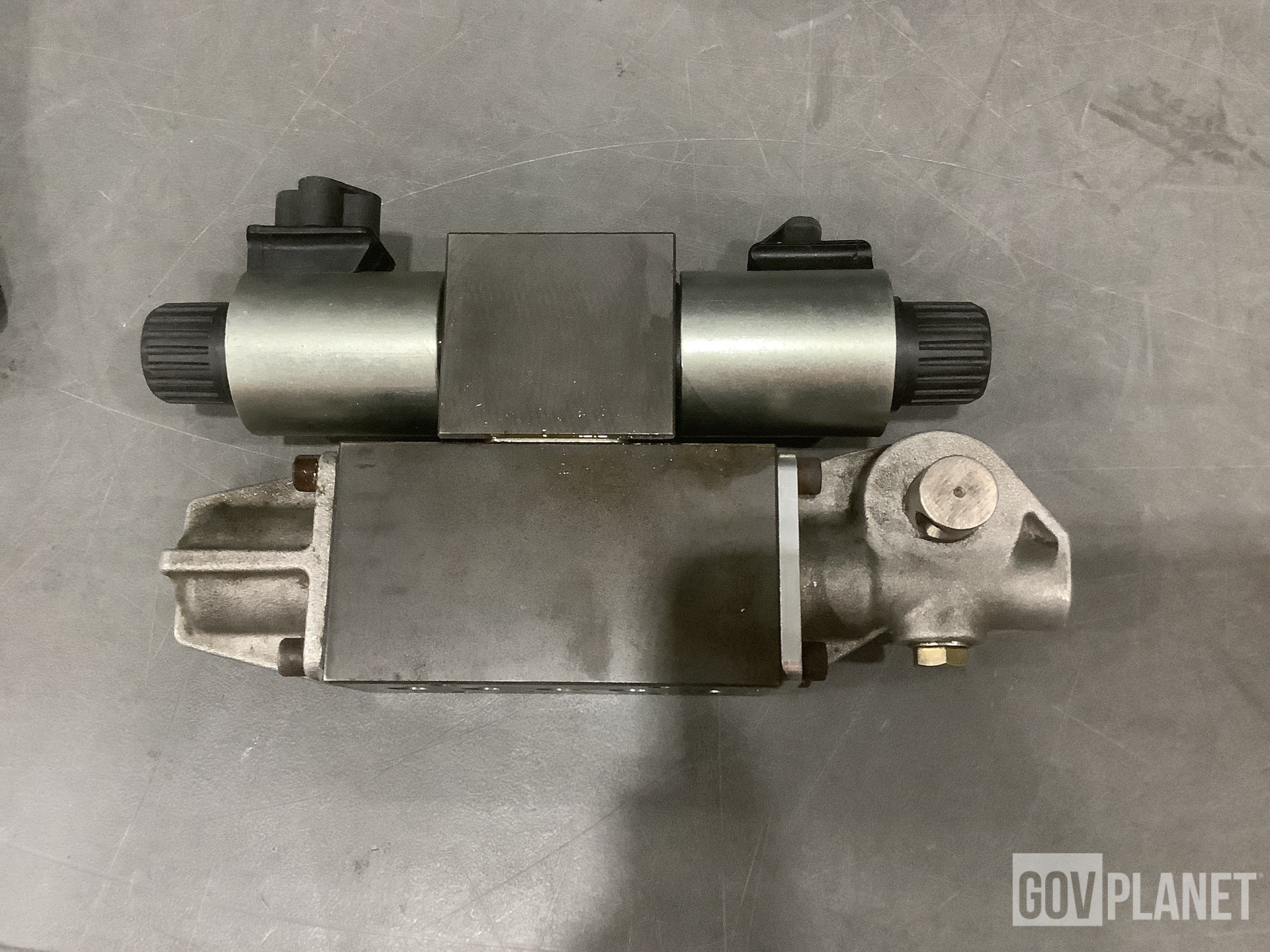 (3) Maintenance Kits, (1) Directional Control Linear Valve & Assorted Items