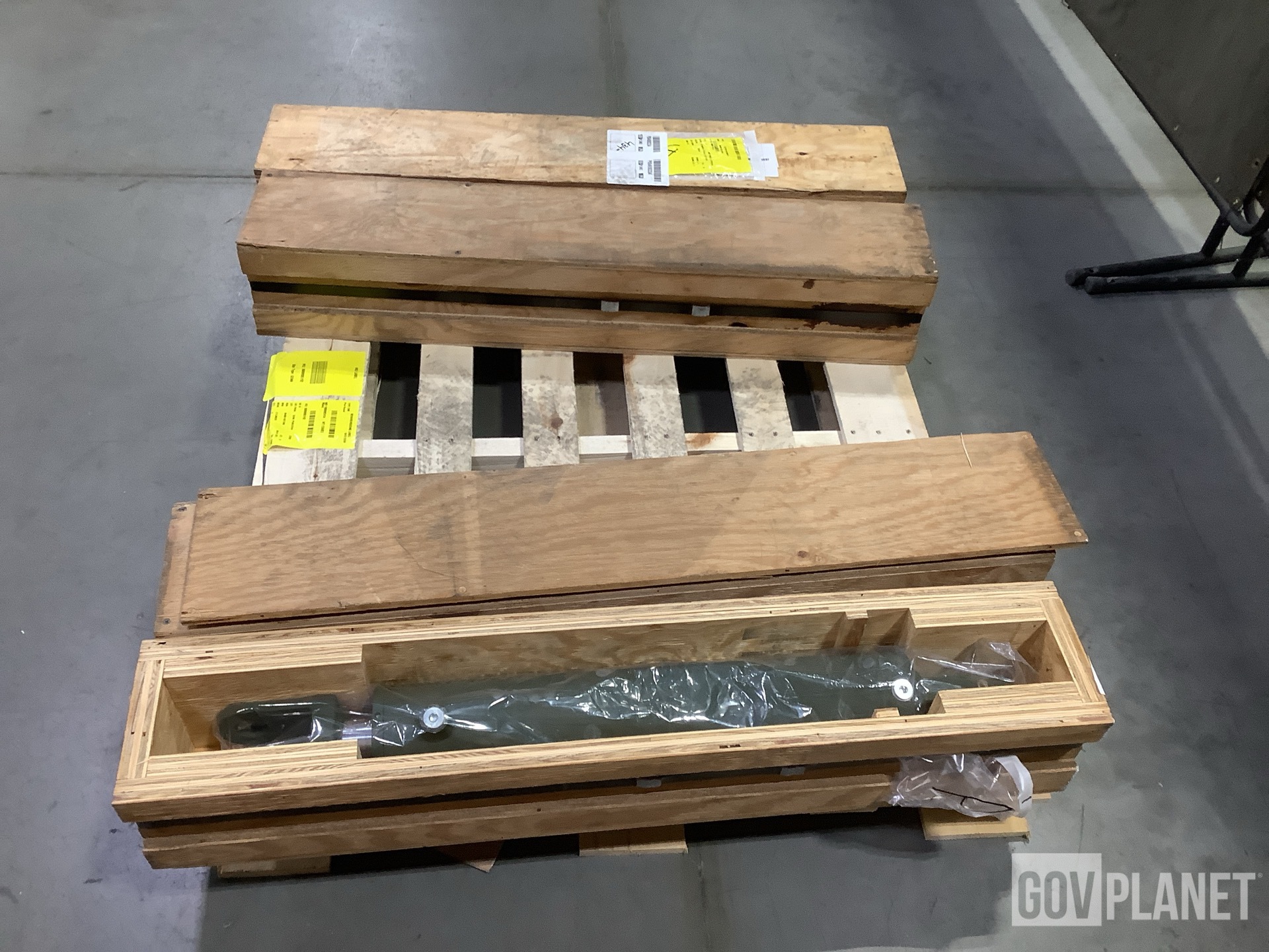 (4) Fine Manufacturing 12325843 Actuating Linear Cylinder Assemblies