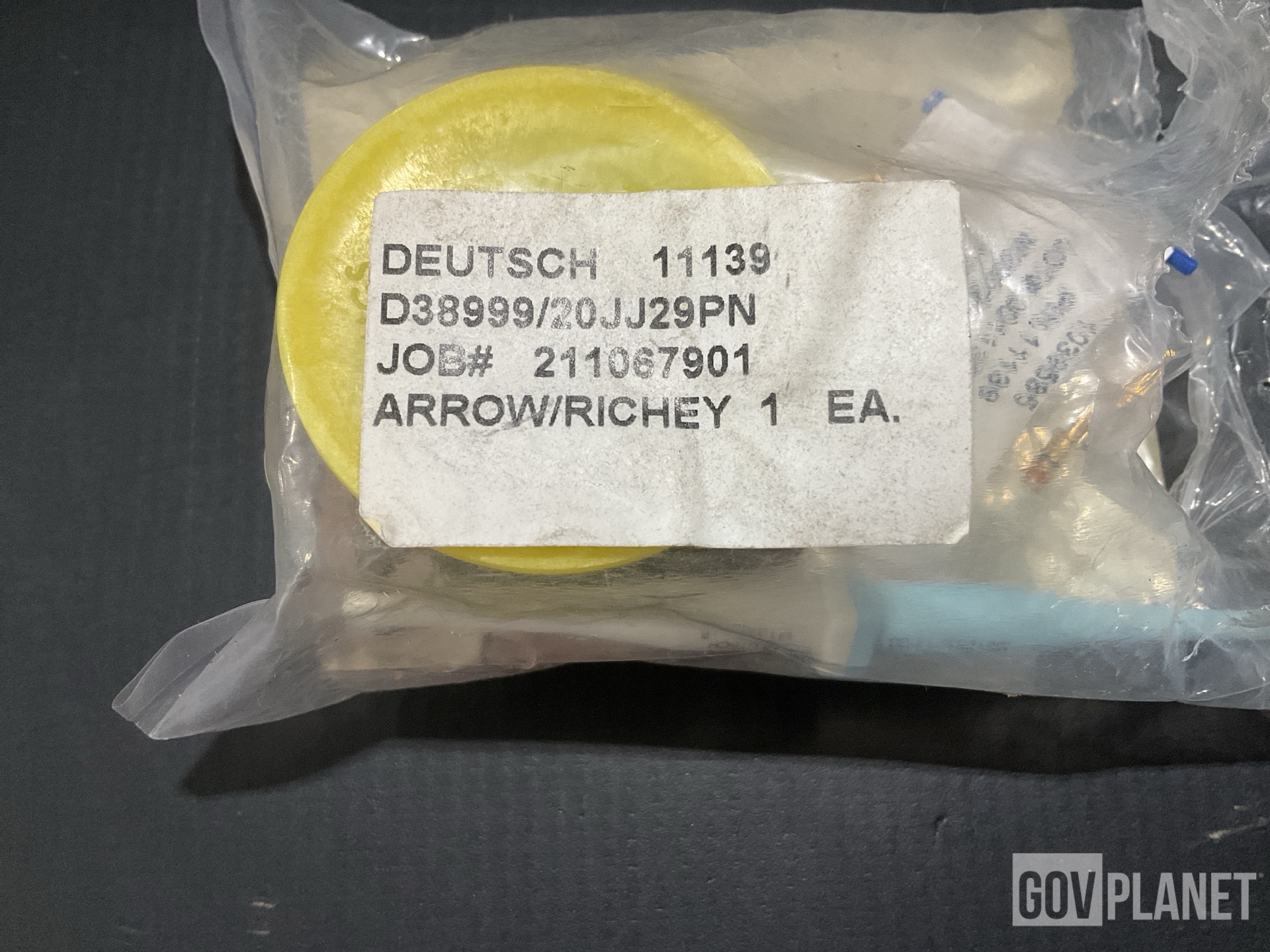 (38) Deutsch D38999/20JJ29PN Receptacle Connectors