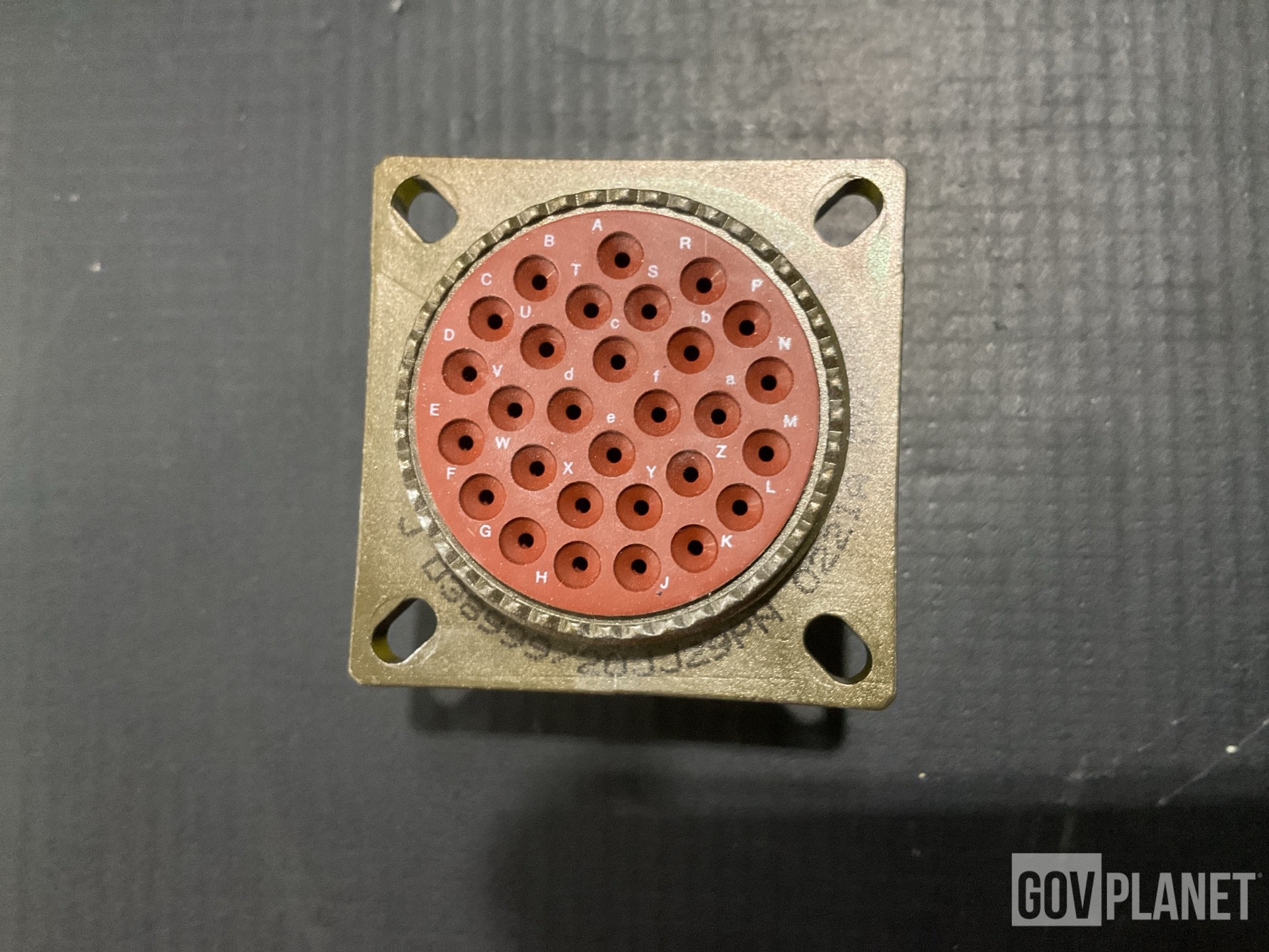 (38) Deutsch D38999/20JJ29PN Receptacle Connectors