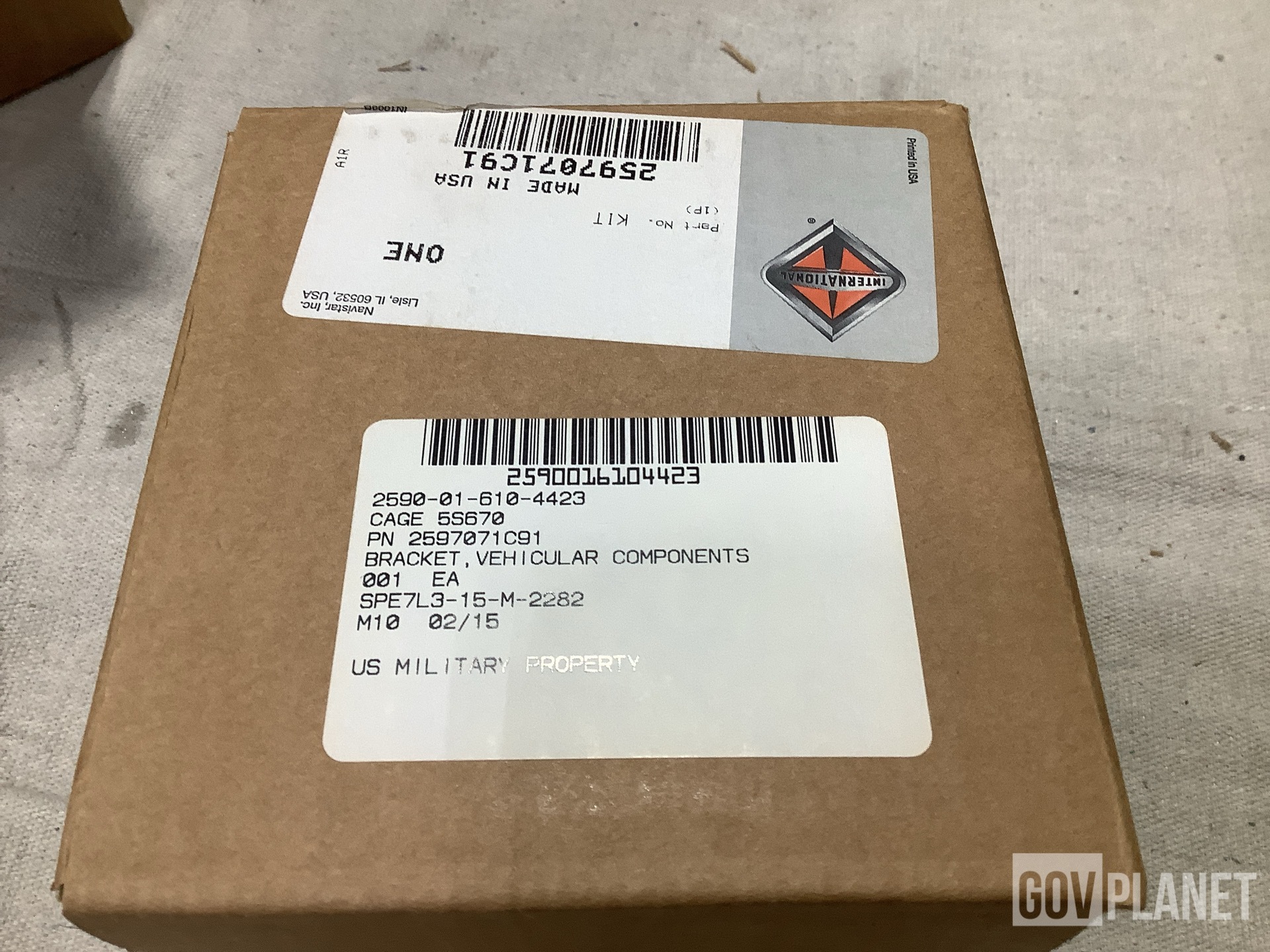 (91) International 2590016104423 Vehicular Components Bracket Kits