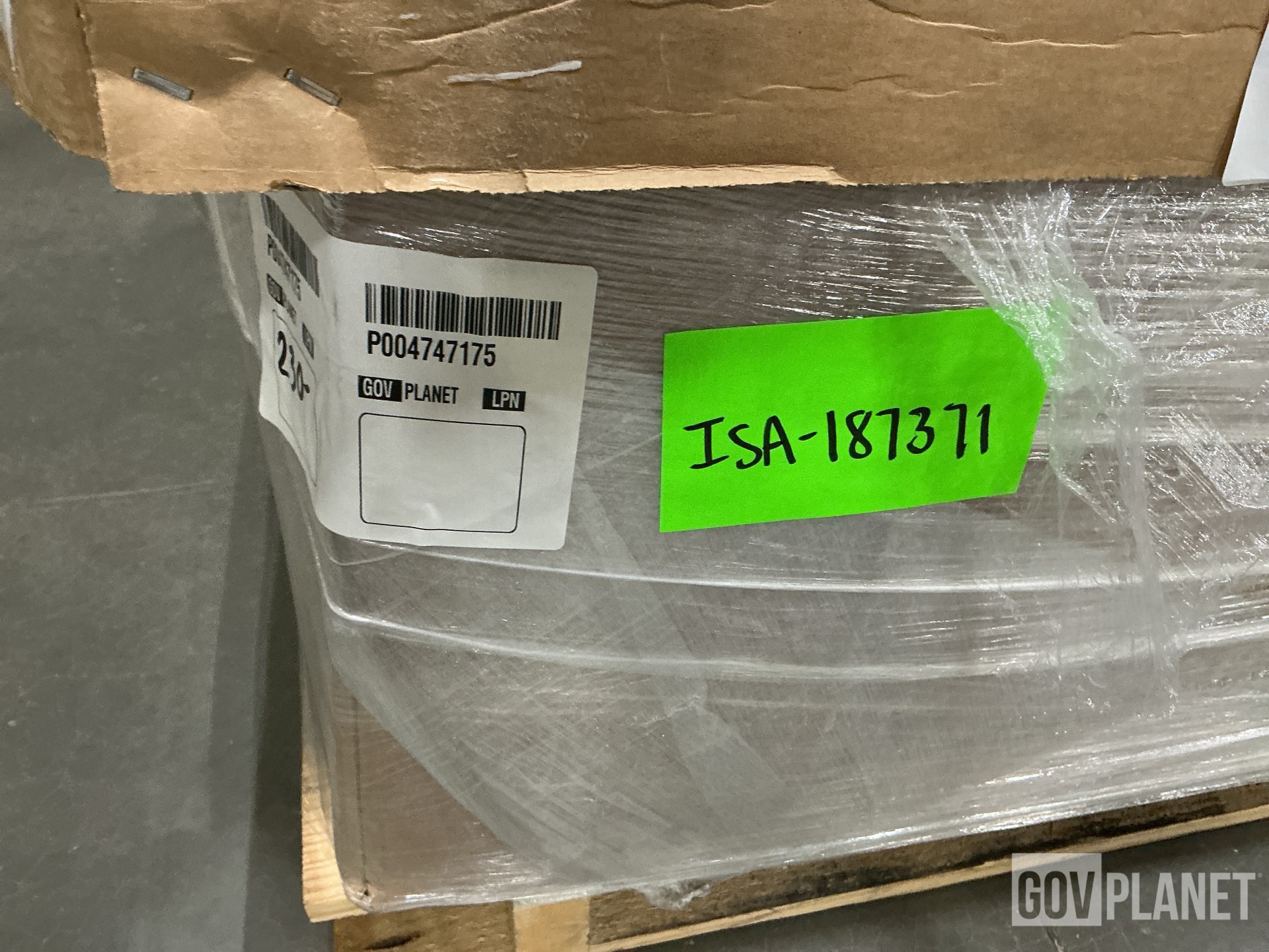 (80) L3 Communications E8CR107-002 Engine Accessory Brackets