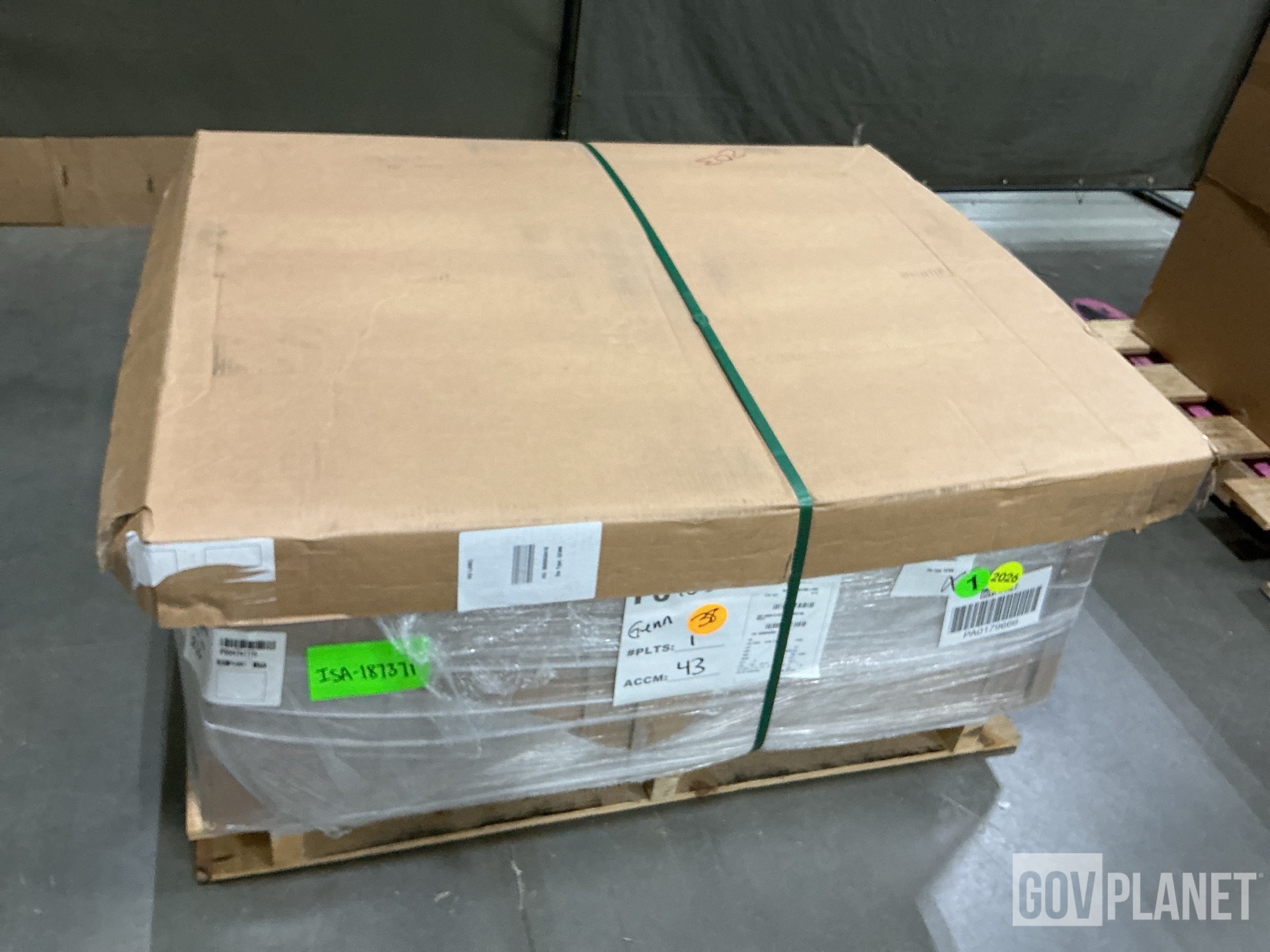 (80) L3 Communications E8CR107-002 Engine Accessory Brackets